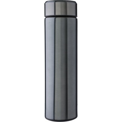 Thermos with removable strainer